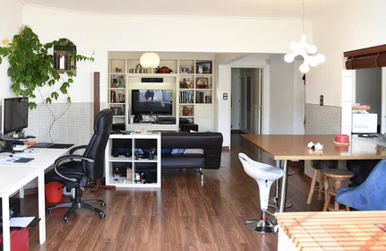 Dairenin tamamı konumu Rua General Domingos de Oliveira 57, 4 14 görüntüsü