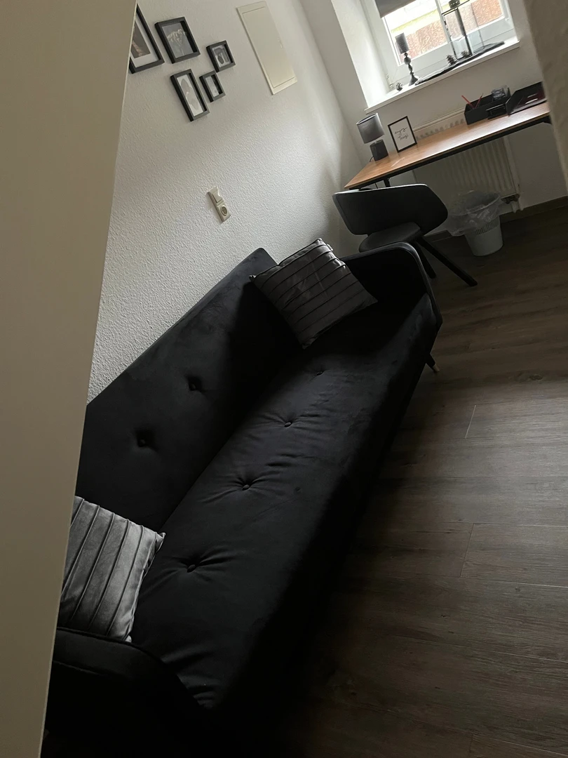 Cheap private room in Magdeburg