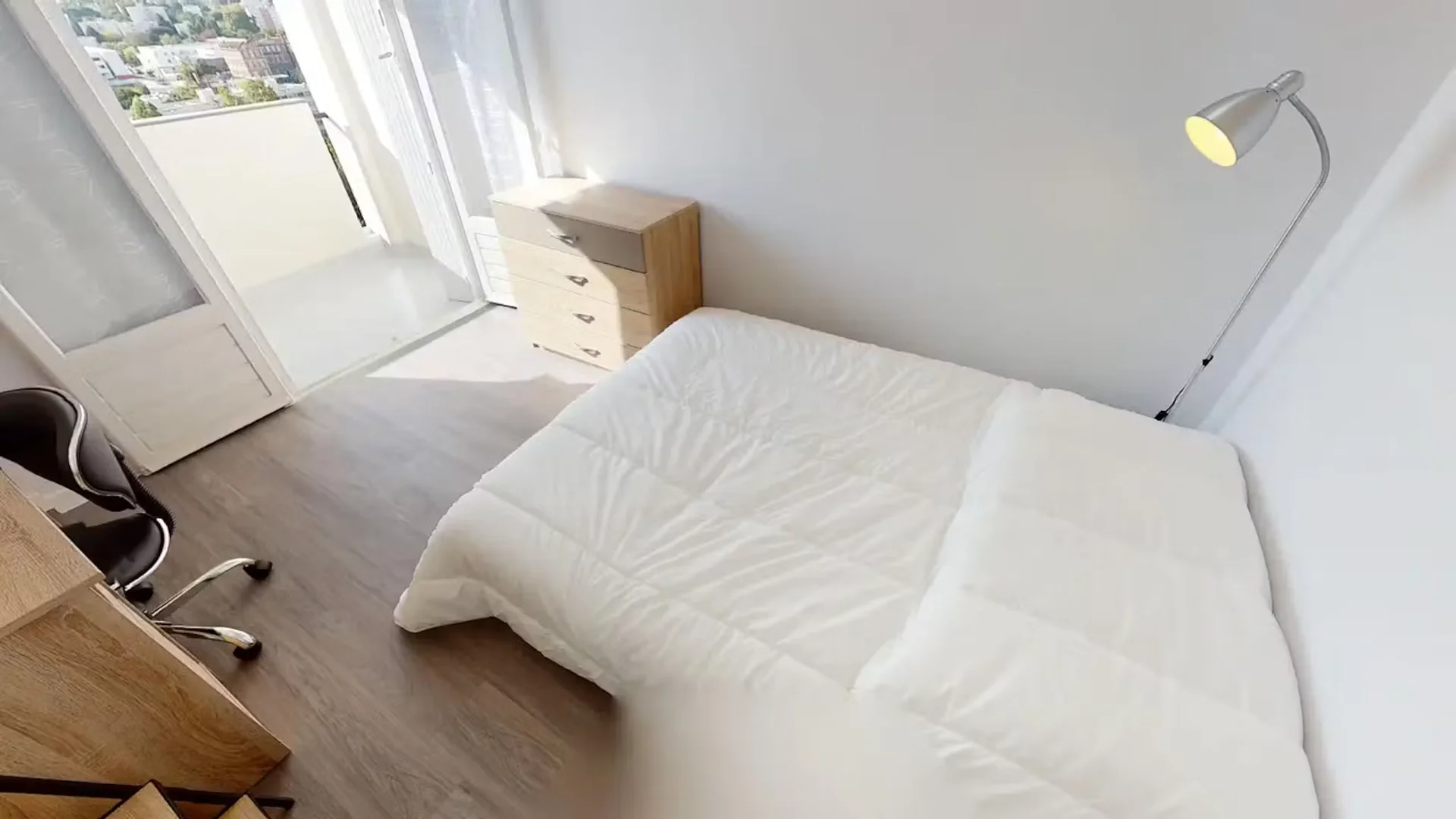 Chambre d'étudiant bon marché à proximité du campus dans 