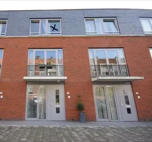 Habitación privada en Willem Nakkenstraat, Slotervaart, imagen 2 de 10