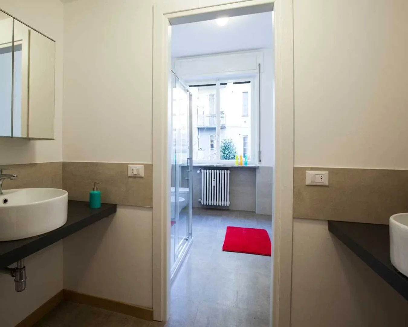 Camera per studenti in  con servizi moderni