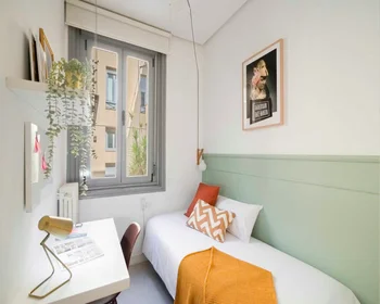 Habitación privada en Calle de San Lorenzo, Centro, imagen 3 de 10