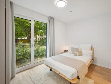 Private room at Schmidstraße, Mitte, image 1 of 10