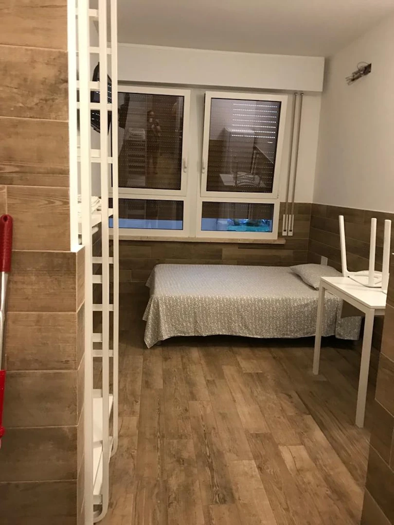 Accommodation with 3 bedrooms in Parma