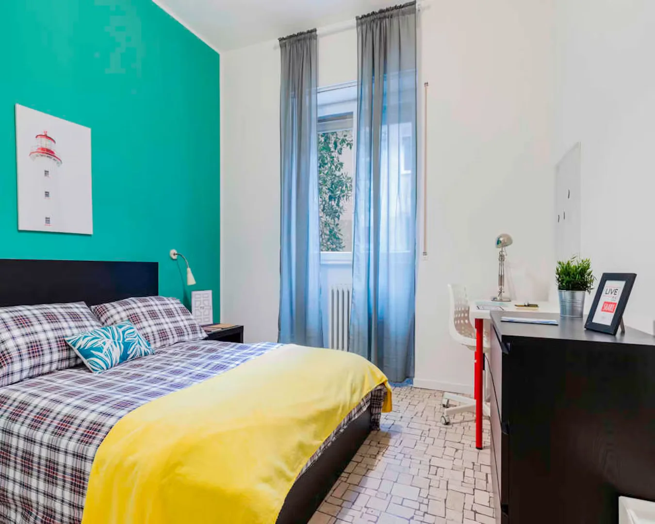 Chambre d'étudiant bon marché à proximité du campus dans 