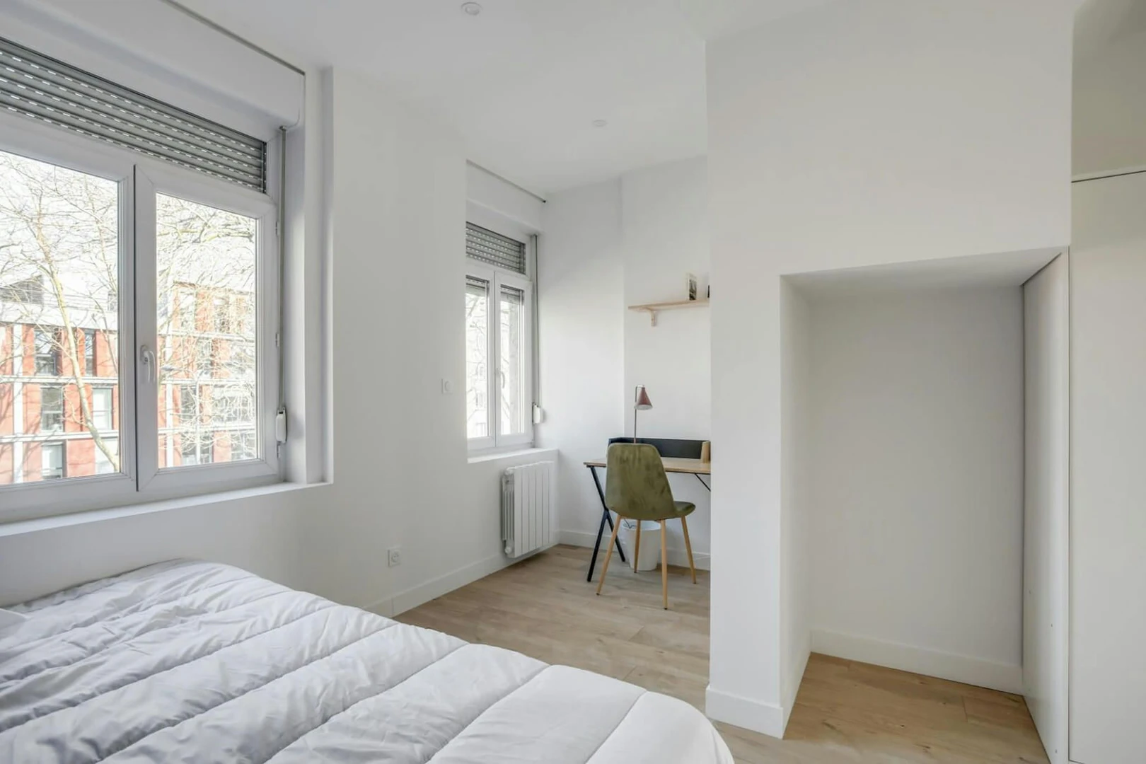 Renting rooms by the month in lille