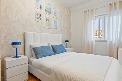 Habitación privada en Rua Associação Desportiva de Oeiras, Oeiras, imagen 1 de 10