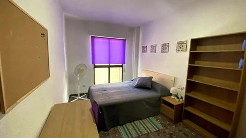 Stanza privata in C. de la Serreta, 30201 Cartagena, Murcia, Spain, immagine 1 di 20