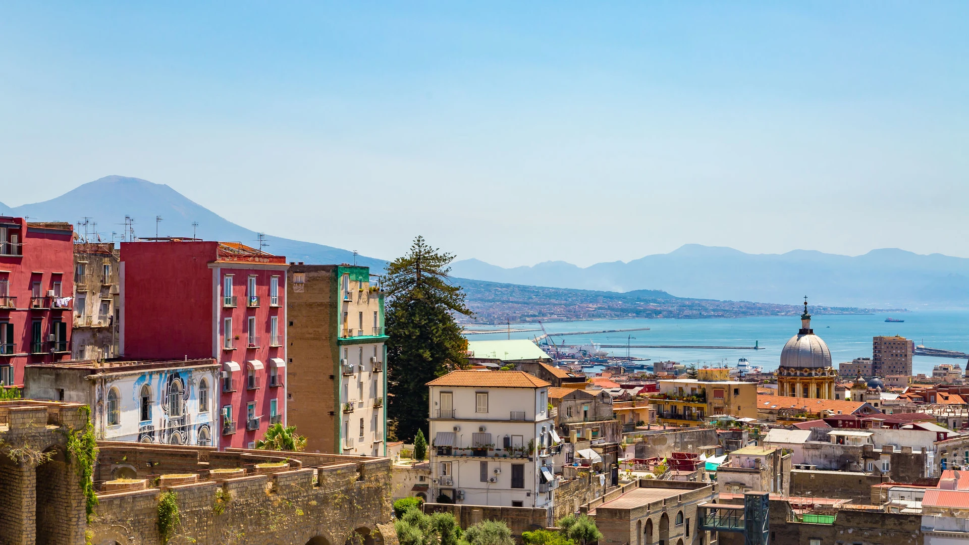 Alojamento com 3 quartos em Nápoles