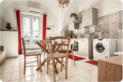 Logement entier à Via Santa Barbara, Centro-San Cristoforo, image 6 de 7