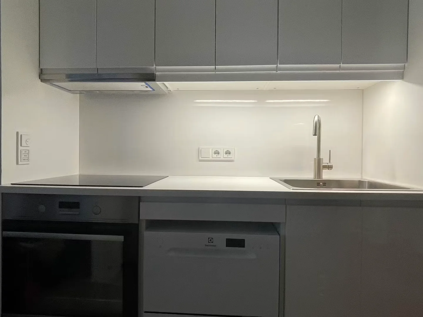 Habitación asequible para estudiantes con buena iluminación en 