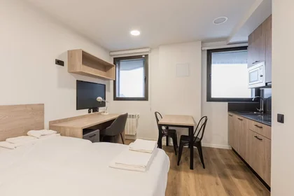 Quarto compartilhado em Avenida del Cardenal Herrera Oria, , imagem 2 de 10
