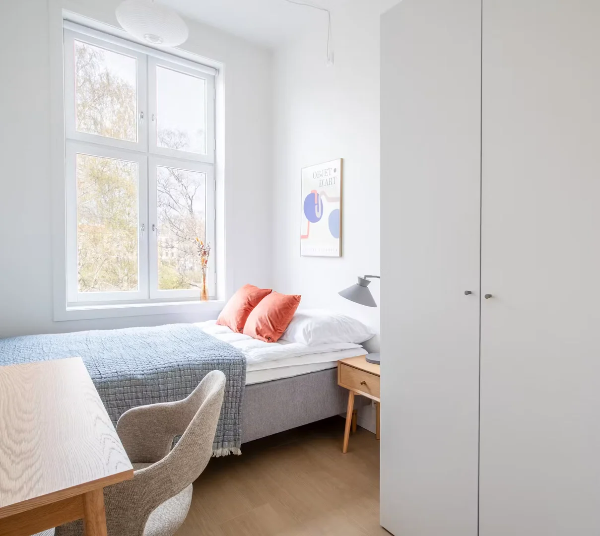 Habitación para estudiantes en  con área de estudio y facilidades compartidas