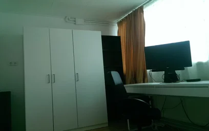 Private room at Floresstraat, image 2 of 8