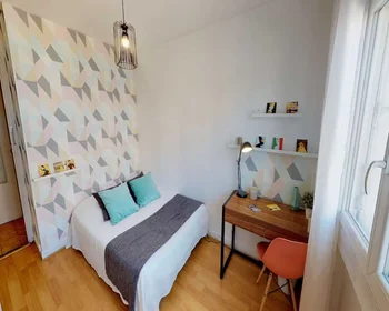 Habitación privada en Rue Bataille, 8th Arrondissement, imagen 2 de 10
