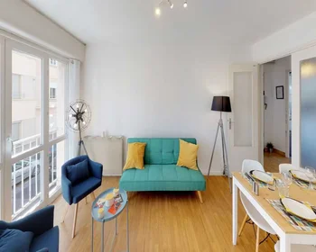 Habitación privada en Rue Bataille, 8th Arrondissement, imagen 6 de 10