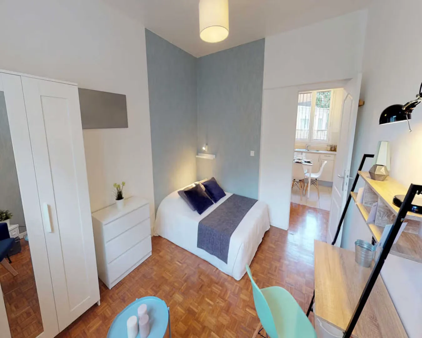 Budget-friendly student room close to campus in 