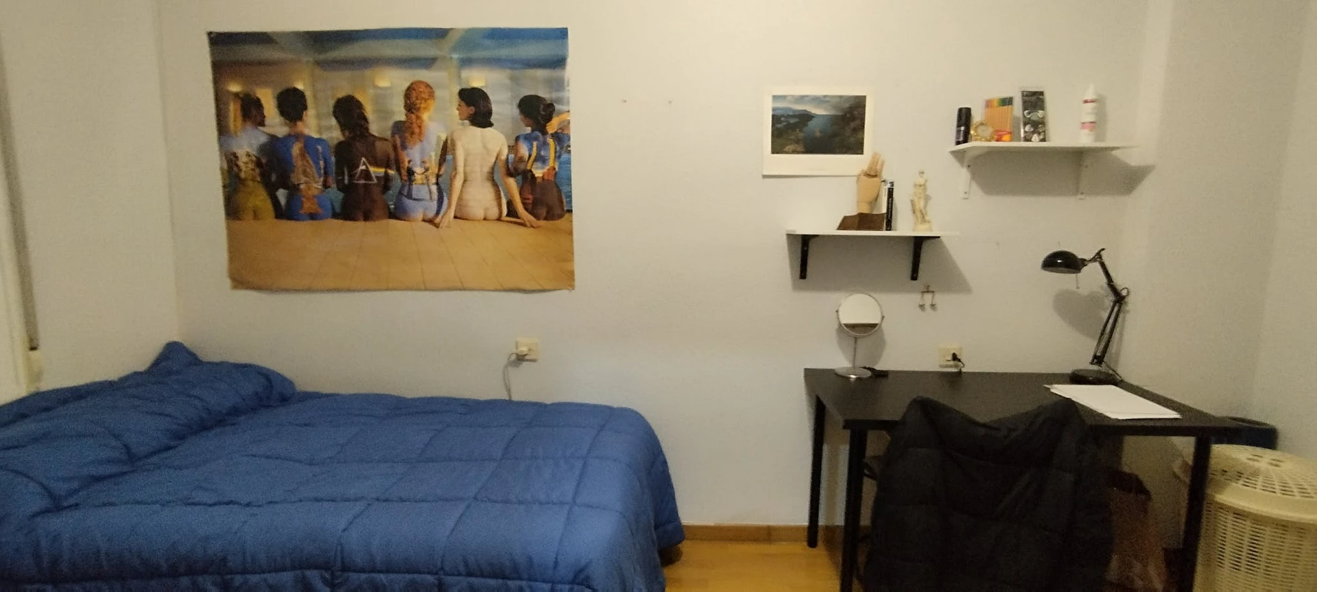 Murcia de ortak bir dairede kiralık oda