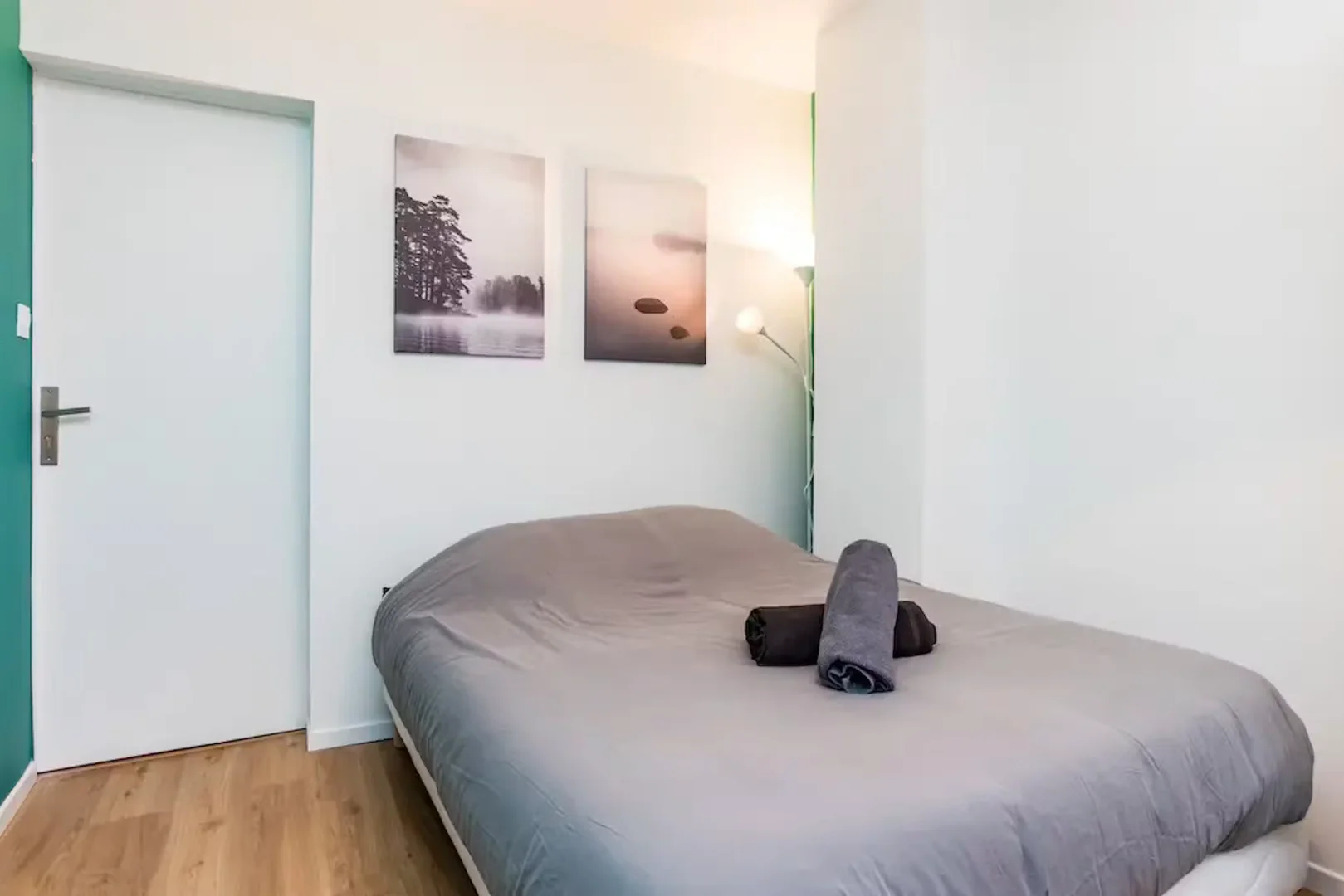 Habitación estudiantil económica con ubicación conveniente en 