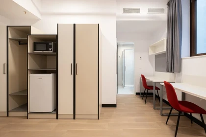 Habitación compartida barata en Zaragoza