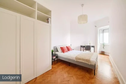 Habitación en alquiler con cama doble Lisboa