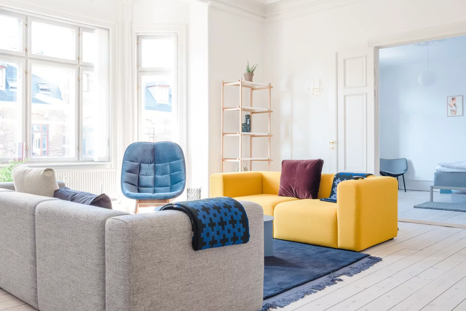 Habitación estudiantil amplia y cómoda en