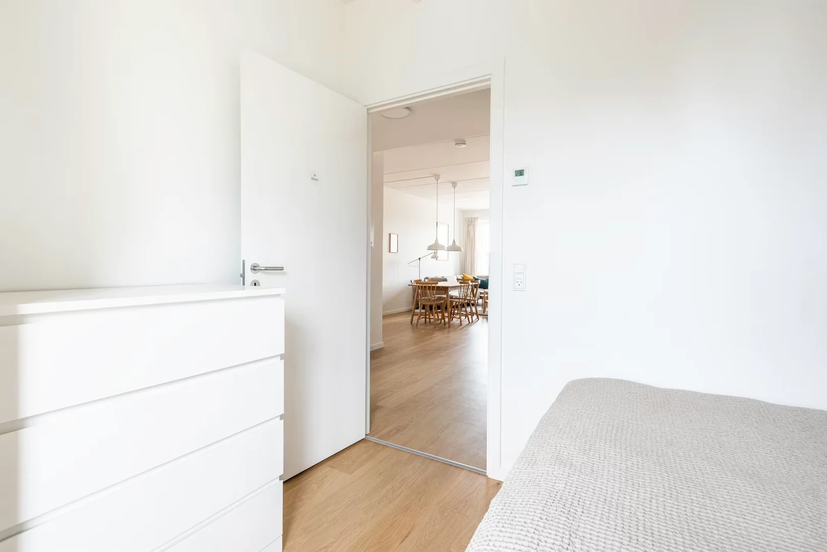 Bright and airy student room with easy university access in