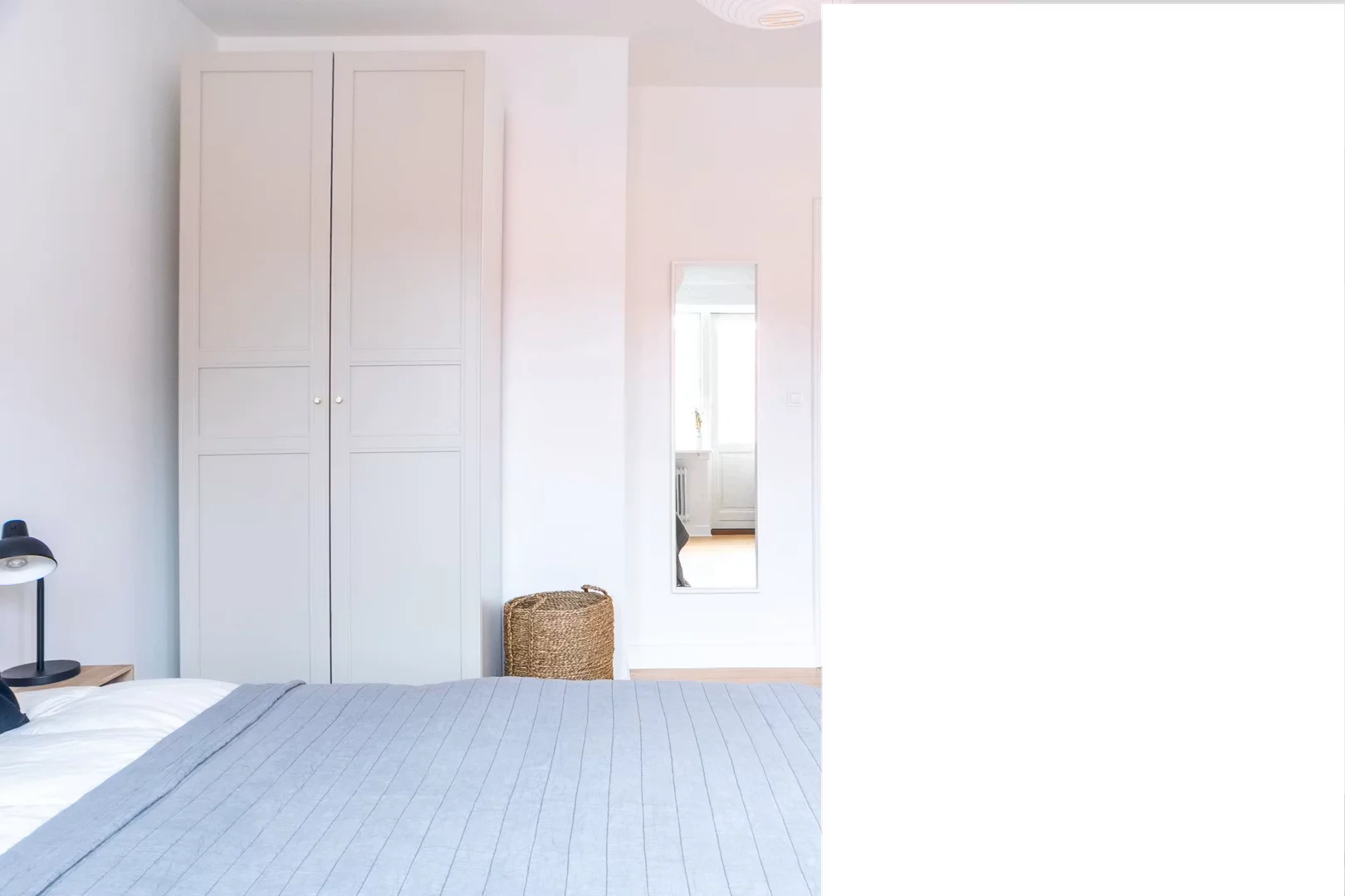 Quarto acolhedor para estudantes disponível em 