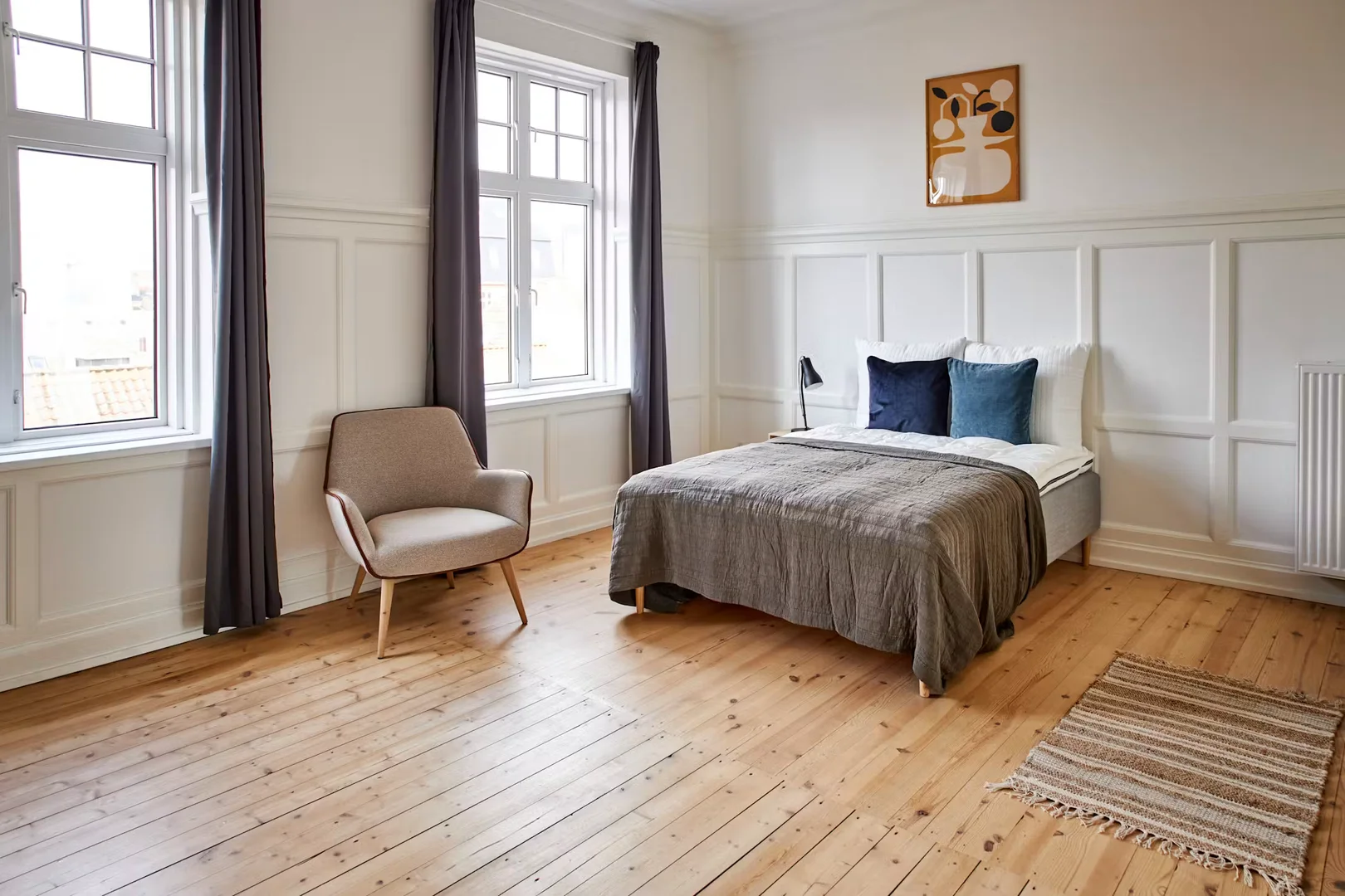 Quarto para alugar em apartamento de estudantes em , totalmente mobilado