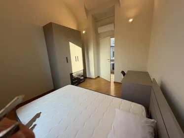 Stanza privata in Via Sopramuro, Centro Storico, immagine 8 di 10