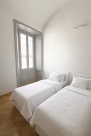 Shared room at Via Sopramuro, Centro Storico, image 4 of 10