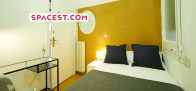 Privatzimmer in der C/ de València, 08029 Barcelona, Spain, bild 1 von 11