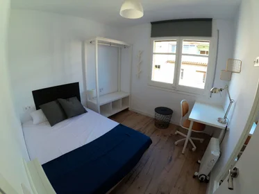 Özel oda konumu Carrer Antiga Travessera, 08906 L'Hospitalet de Llobregat, Barcelona, Spain, 1 17 görüntüsü