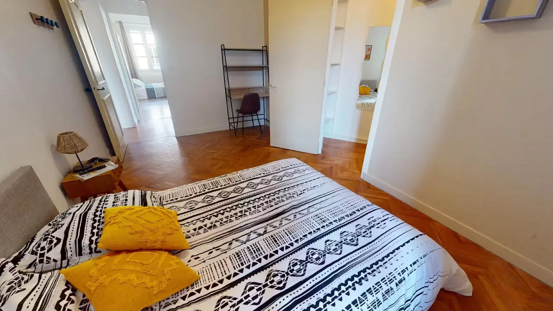 Budget-friendly student room close to campus in 