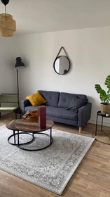 Habitación privada muy luminosa en Nantes