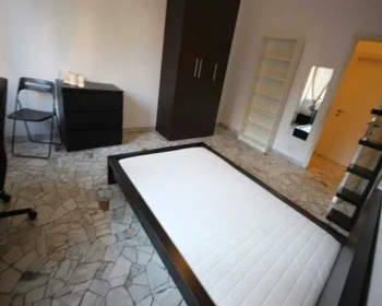 Quarto privado em Via Giuseppe Bruschetti, Stazione Centrale-Ponte Seveso, imagem 1 de 10