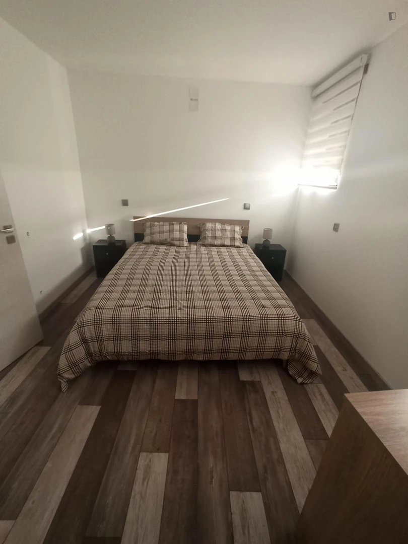 Renting rooms by the month in coimbra