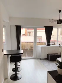 Dairenin tamamı konumu Rue de la Jonchaie, Saint-Pierre, 6 10 görüntüsü
