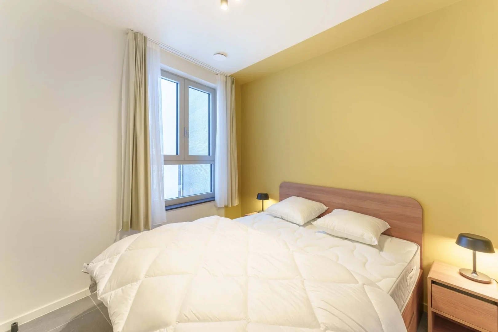 Habitación estudiantil económica cerca del campus en 