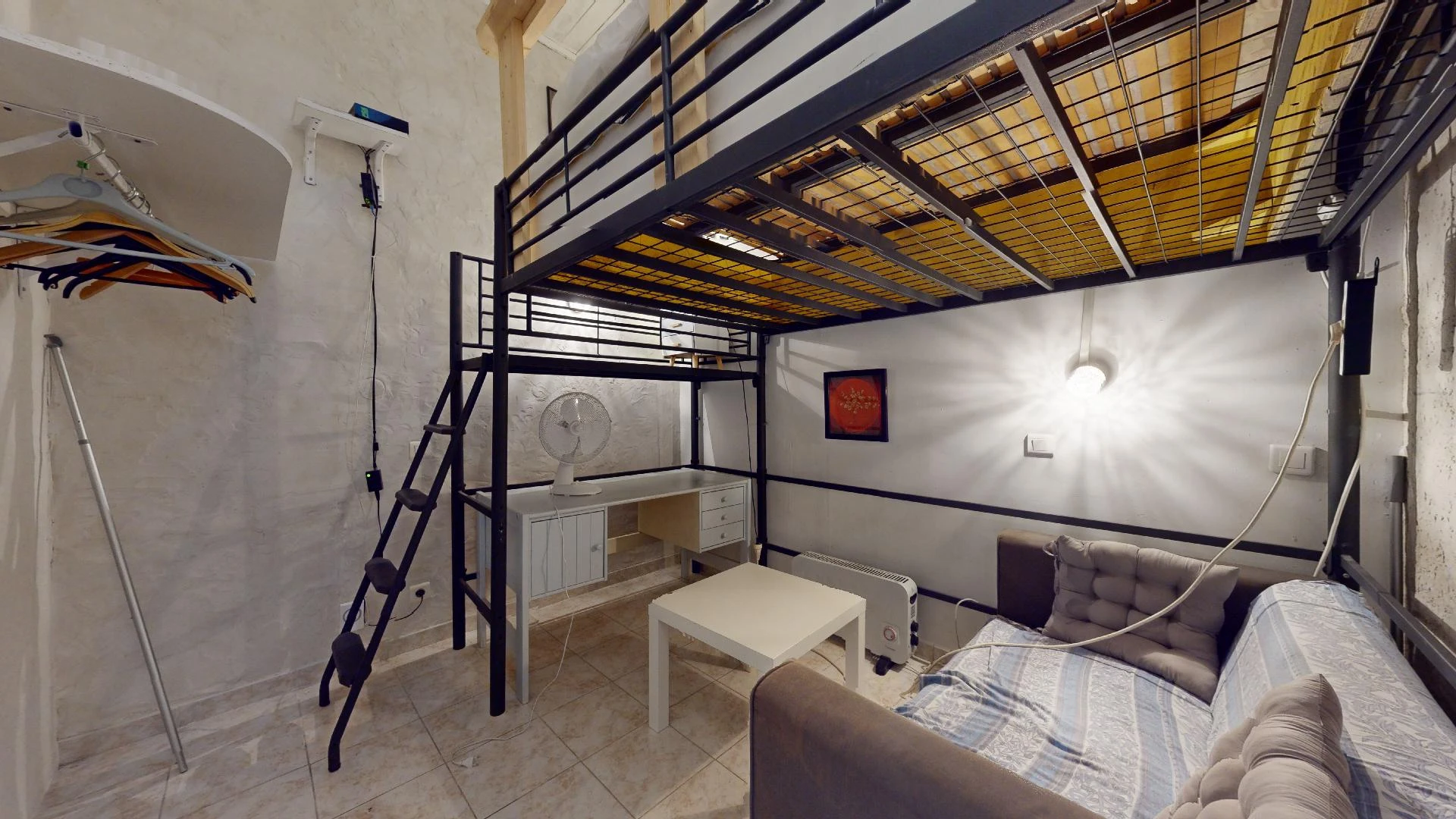 Pokój do wynajęcia z podwójnym łóżkiem w Avignon