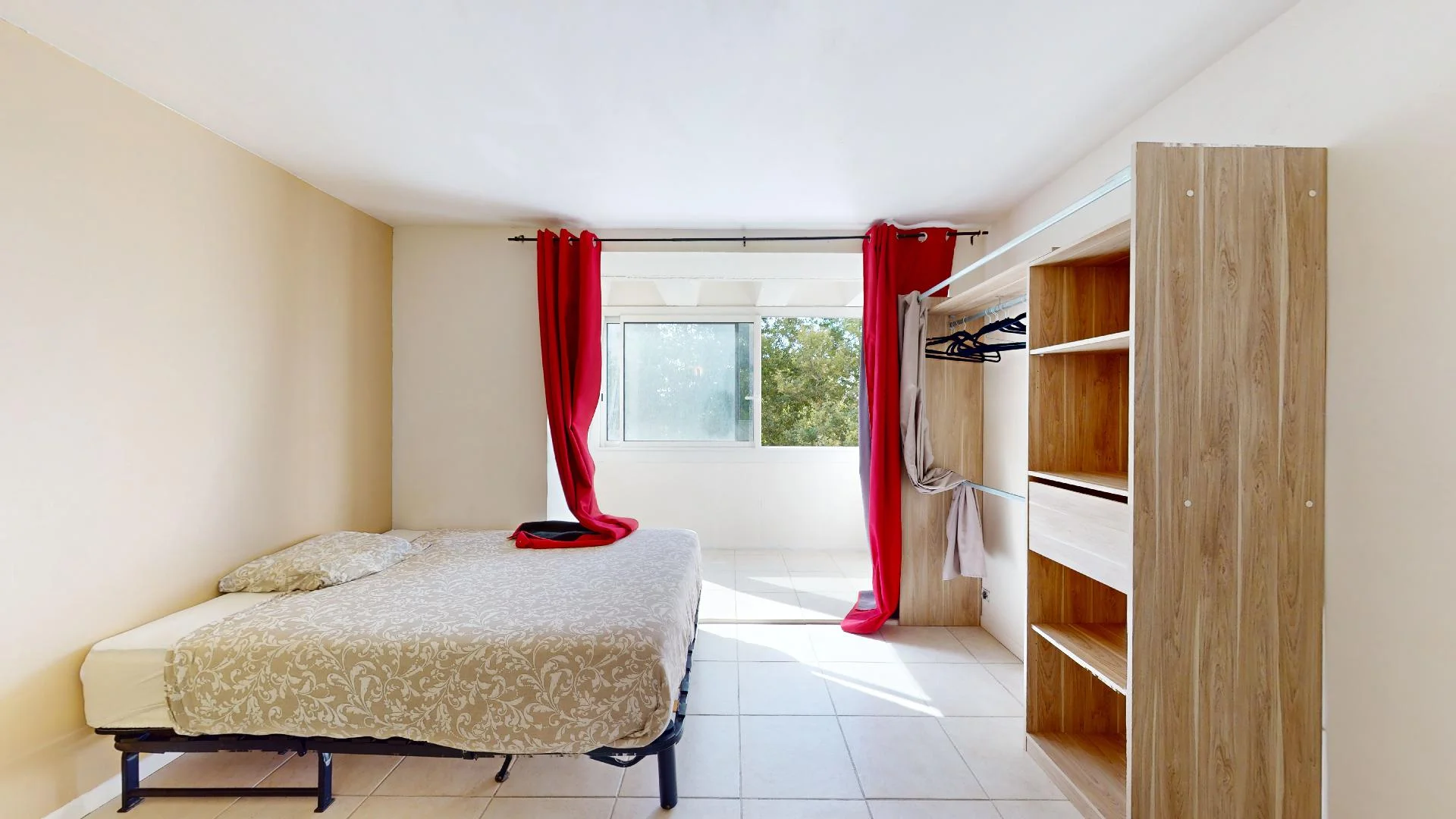 Quarto acolhedor para estudantes disponível em 