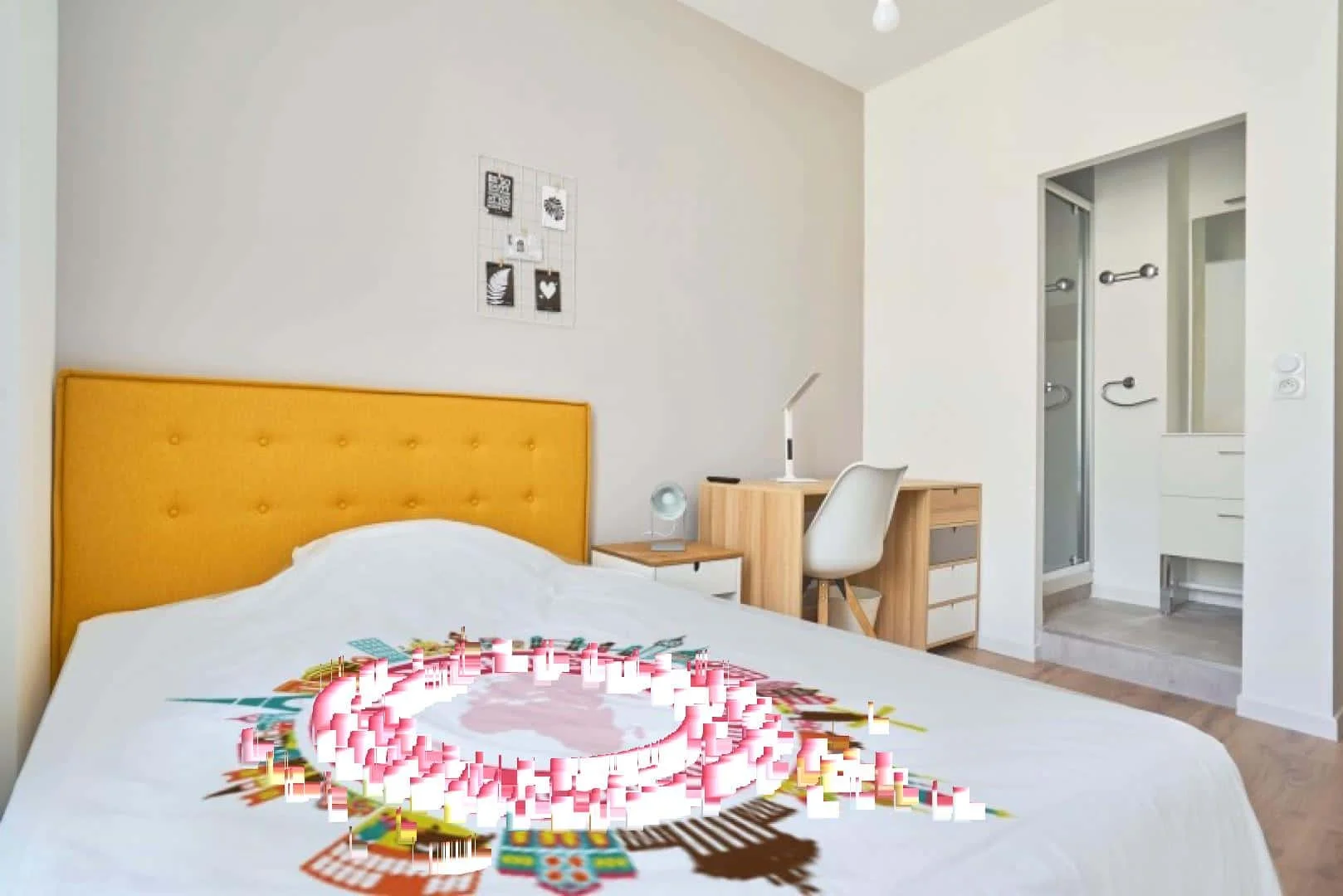 Chambre à louer dans un appartement d'étudiant à , entièrement meublée