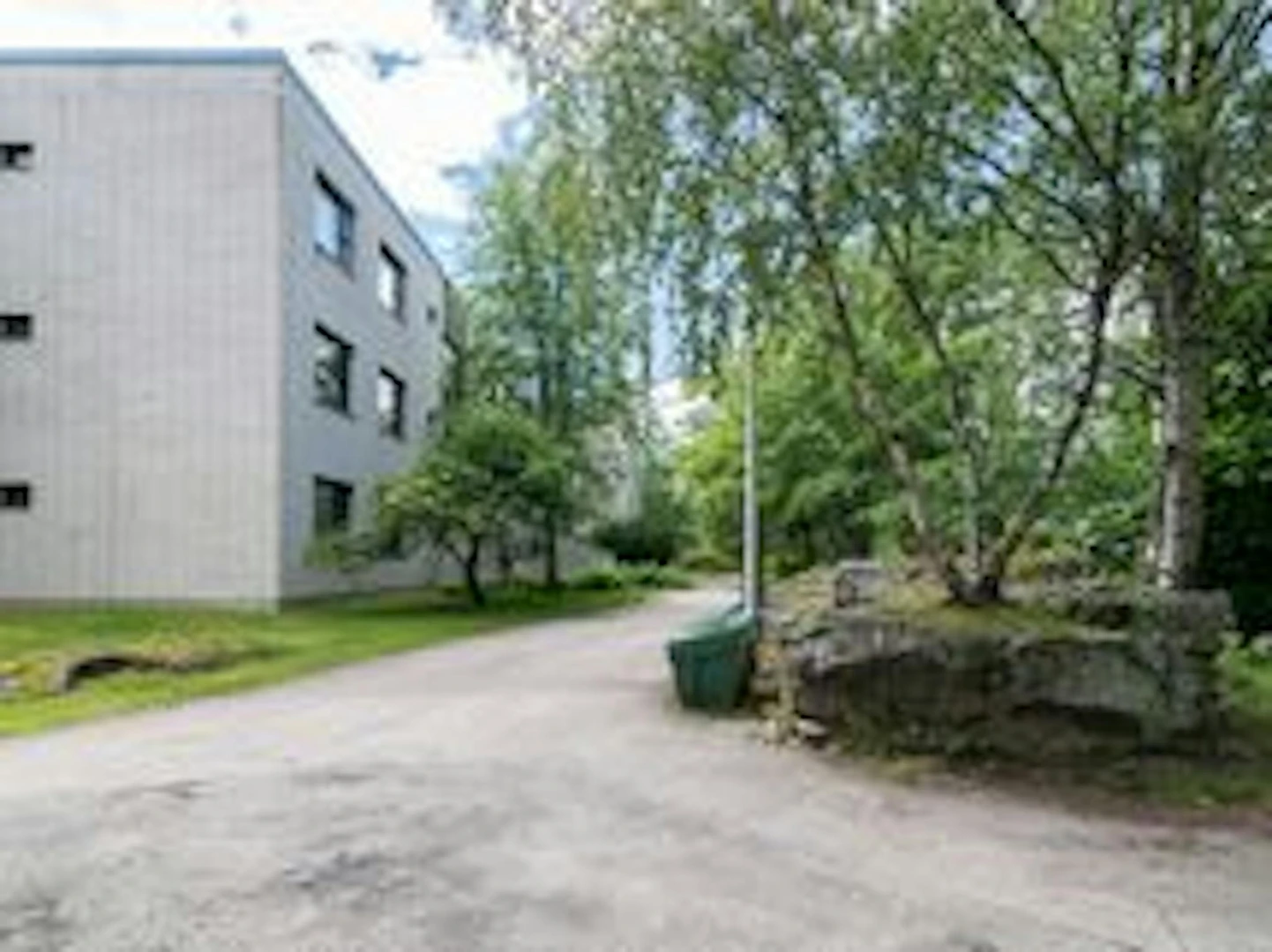 Nowoczesne i jasne mieszkanie w Espoo