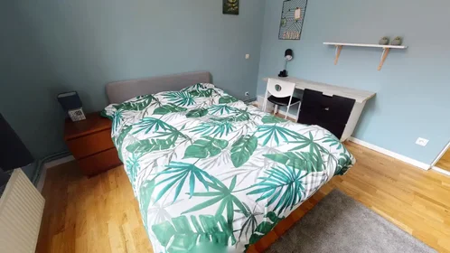 Private room at Rue du Marquisat, , image 1 of 10