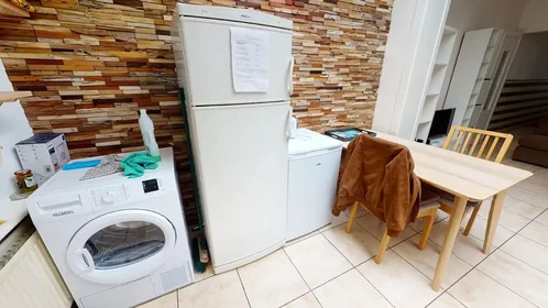 Private room at Rue du Marquisat, , image 6 of 10