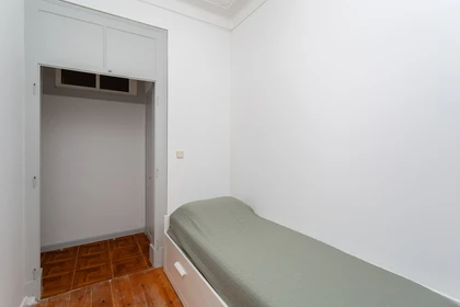 Stanza in affitto in appartamento condiviso a Lisboa