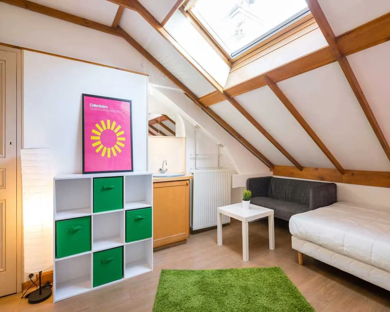 Quarto amigo do estudante em  com comodidades modernas