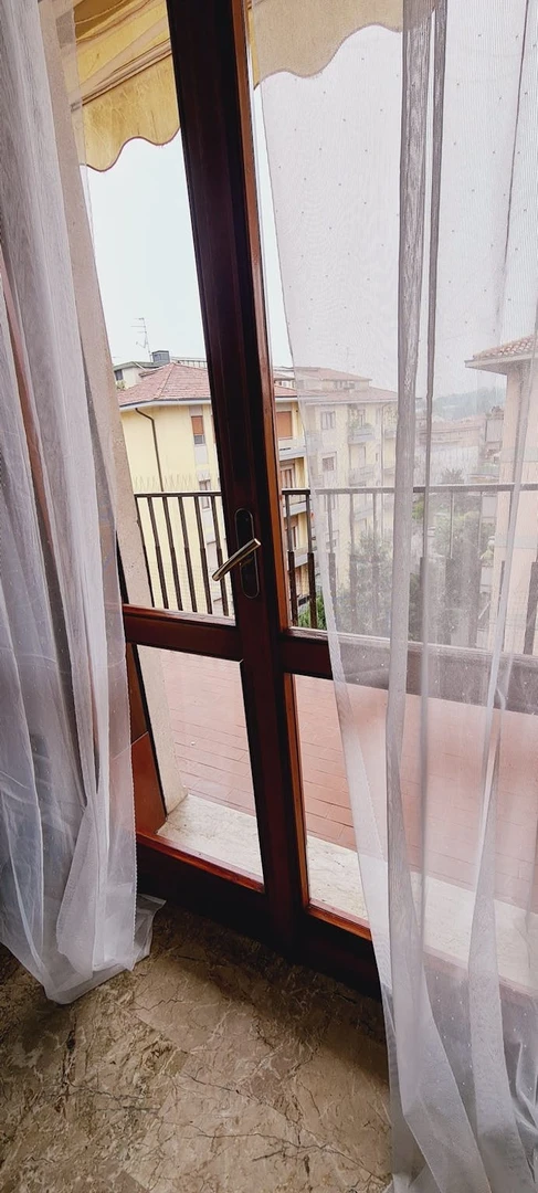 Chambre à louer avec lit double Vicenza