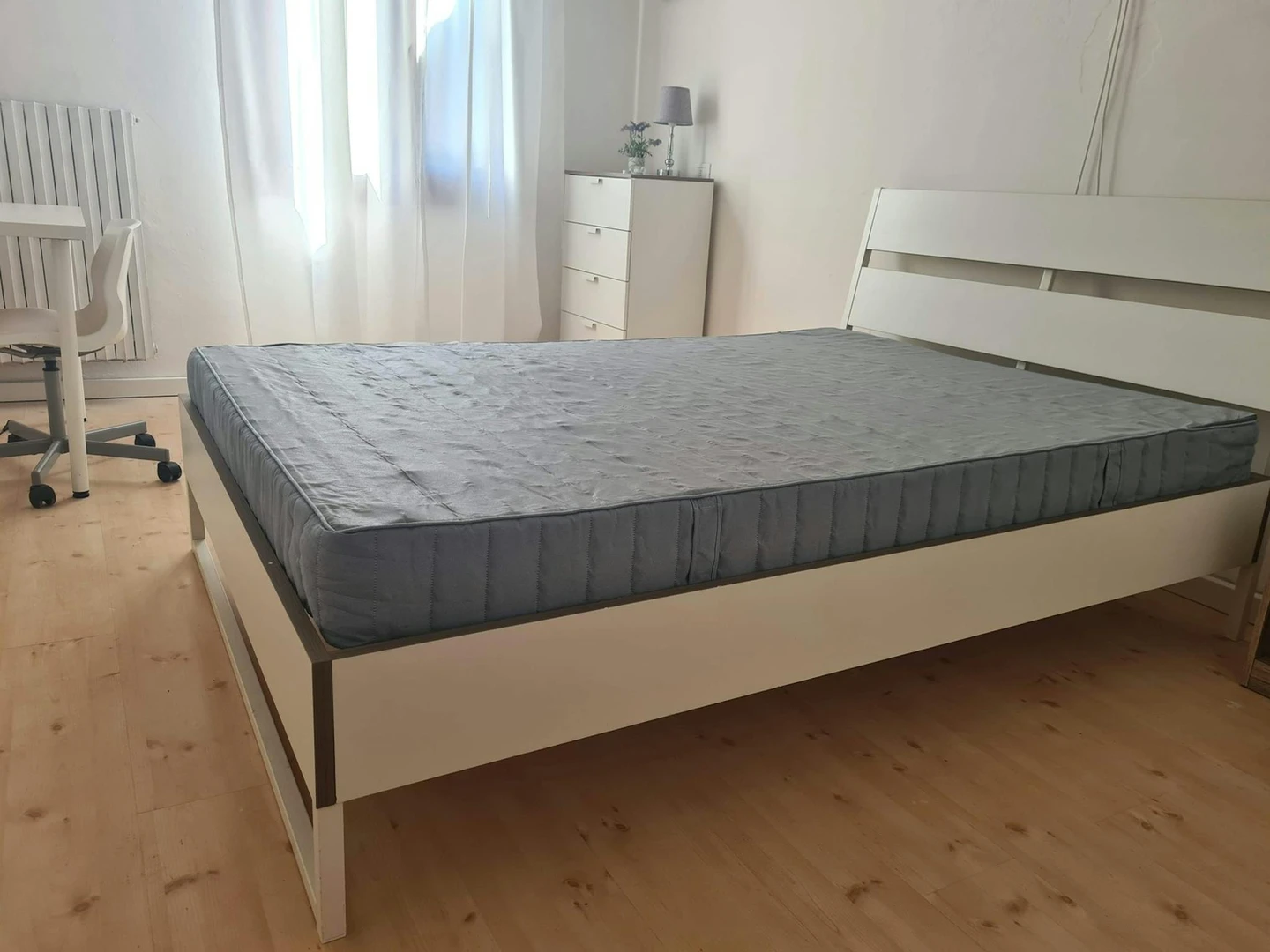 Cheap private room in Vicenza