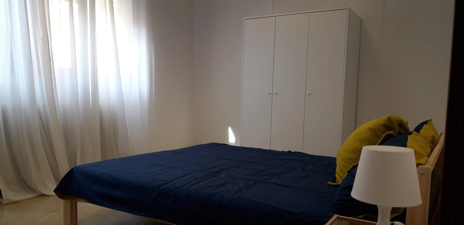 Zimmer mit Doppelbett zu vermieten Vicenza
